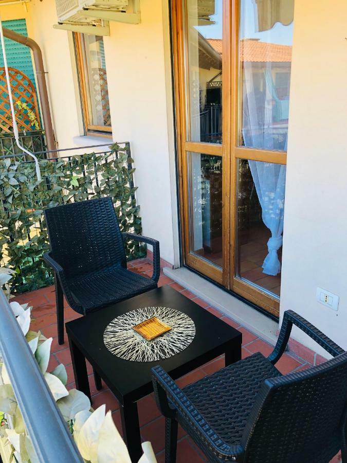 Appartamento Peschiera - Zona Ospedale Pederzoli Peschiera del Garda Dış mekan fotoğraf