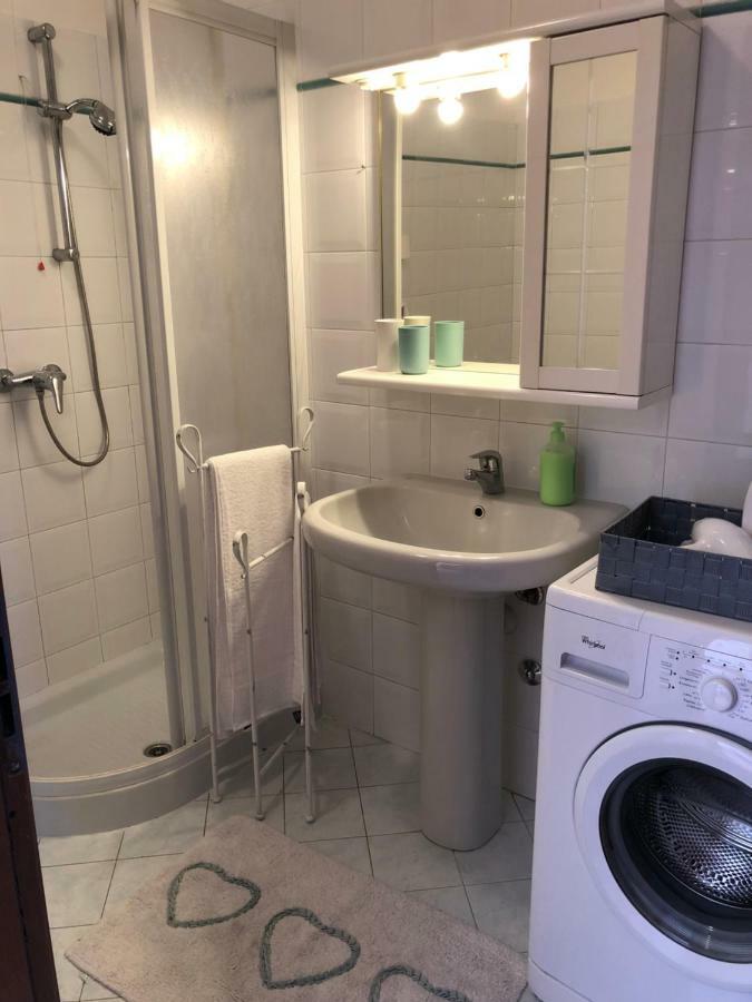 Appartamento Peschiera - Zona Ospedale Pederzoli Peschiera del Garda Dış mekan fotoğraf